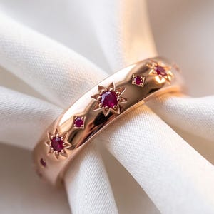 Sterrenrobijnring Roségoud Hemelse Ring Vintage Gypsy Set Robijn Trouwring Fijne Set Sterrenring Juli Geboortesteen Stapelring