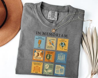 Camiseta Política "In Memoriam 2026", Camiseta de Protesto pela Democracia, Camiseta Estampada para Ativistas, Camiseta com Declaração Eleitoral, Presente Unissex, Cores Confortáveis