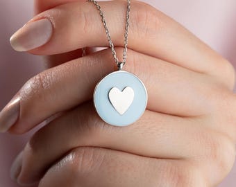 Collar con colgante de corazón de plata de ley 925, delicado colgante circular de esmalte, regalo para ella.