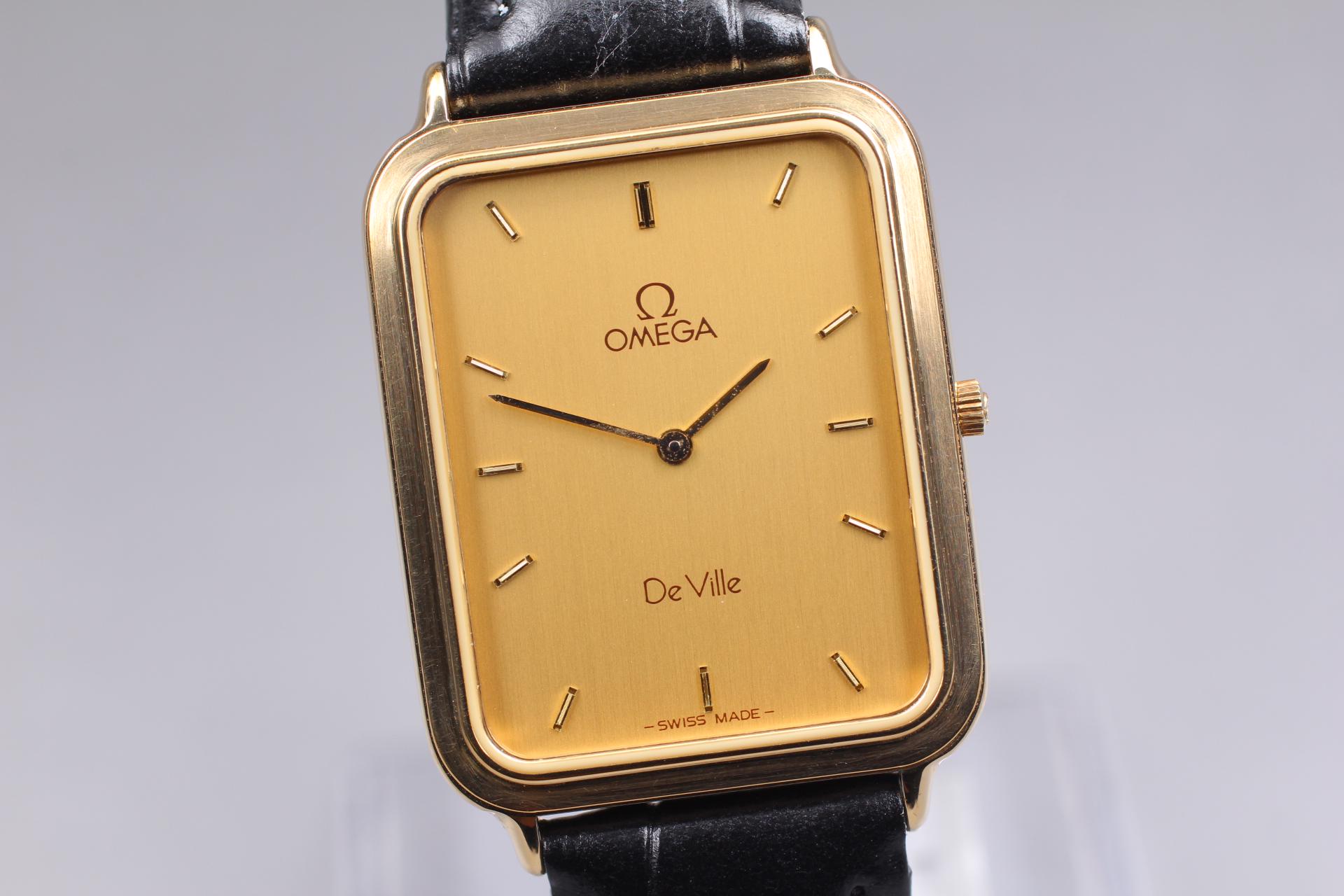 Near MINT Vintage OMEGA De Ville Cal 1377 Gold Tank Qz Mens Watch