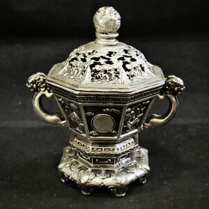 White Copper Octagonal Incense Burner, Chinese Carved Censer, Lion Head Ears, Hollow Lid