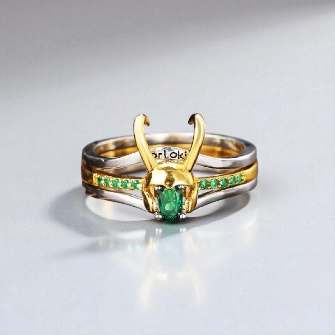 Loki Set of Rings With Green Gem and Crown - Etsy Canada
