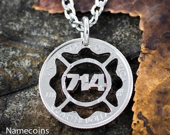 "Feuerwehrmann Halskette mit Deiner Nummer im ""Feuerwehrmann"" Symbol, individuell handgeschnittene Münze."