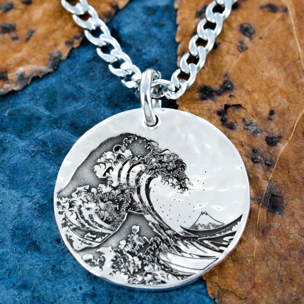 Great Wave Necklace - Etsy