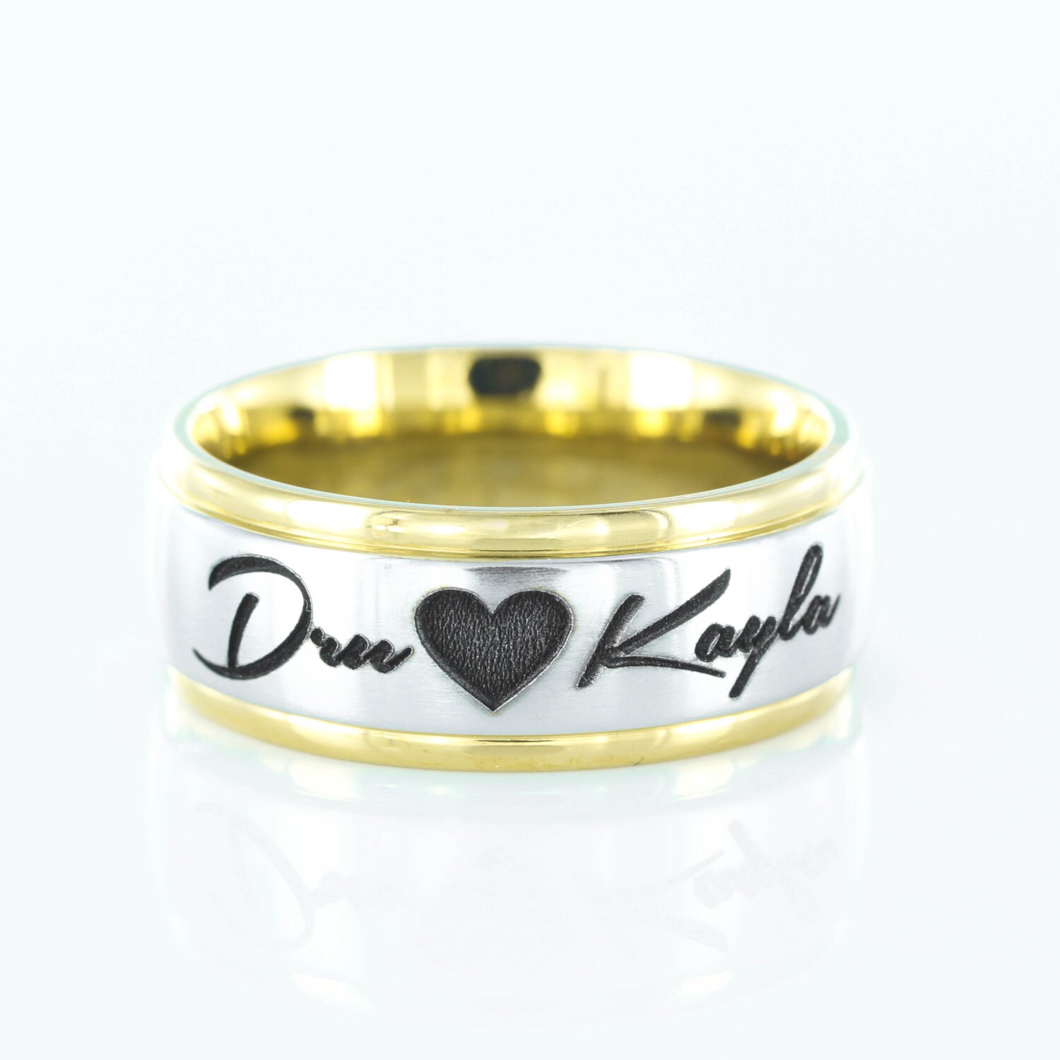 Dioramour Ring Yellow Gold and Diamond | DIOR US