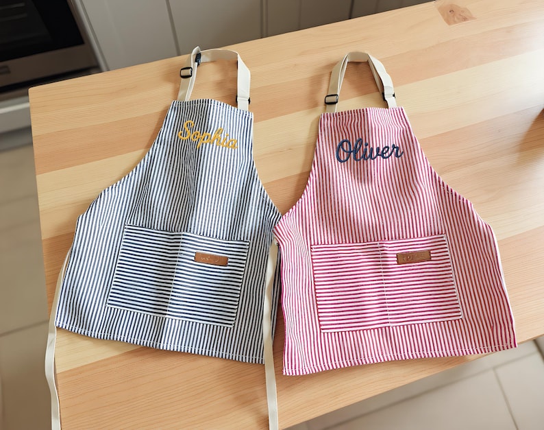Personalized Apron for Kids, Custom Toddler Apron Embroidered Name, Striped Apron With Pockets, Cooking Party, Birthday Gift for Child image 1