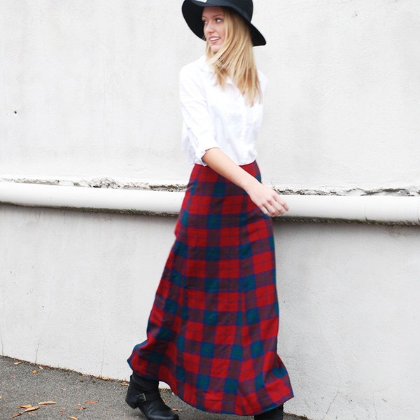 Plaid wool maxi skirt / red green blue tartan / vintage 70s