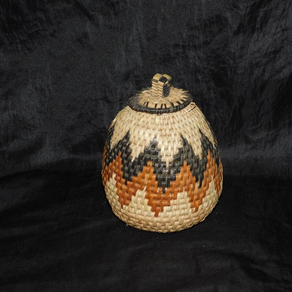 Brown Black Africa Zulu African Traditional Tribal Spice Herb Basket Handwoven With Lid Geometric Design