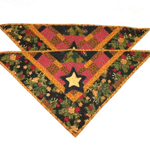 Winter Quilted Table Triangles Set 2 Square Topper Placemat Red Brown Green Pine Tree Cones Star Farm North Woods Cabin Decor