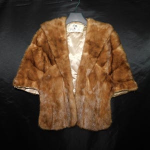 Vintage Gertz NY Light Brown Mink Fur Stole Wrap Shawl Capelet Jacket With Pockets One Size OS Winter Formal Party