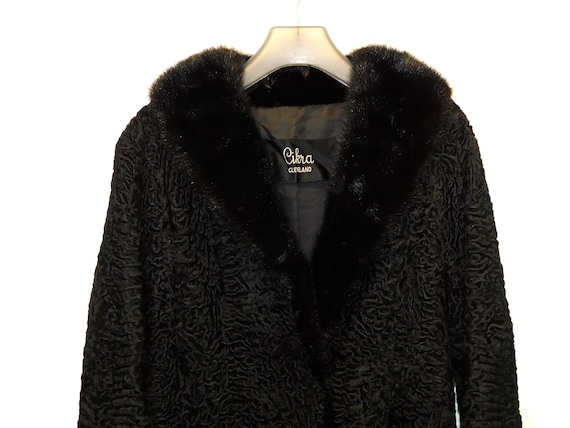 【VICTIM】RECYCLE BEAVER COAT / BLACK Vintage 1940s Black Beaver Fur Coat | Seattle True Vintage | Barn