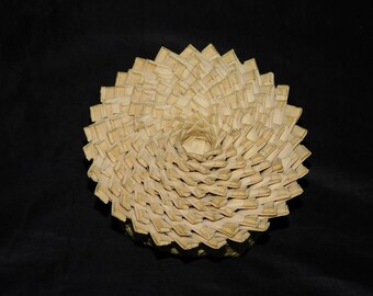 Vtg Palm Leaf Nesting Basket Set 8 Stacking Flower Design Top Light Brown Hand Woven