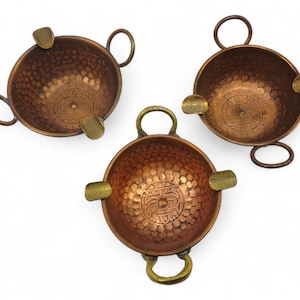 Vintage Lot Set 3 Hammered Copper Ashtrays Mexican Inca Mayan Face Center Round Handles 3&quot; Dia