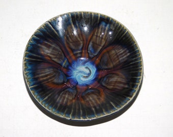 Kris Bliss Alaska Drip Glaze Art Pottery Bowl Blue Brown Center Flower Signed 5" dia Alaskan Studio