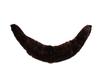 Cuello de piel de visón marrón vintage con broches para abrigo de 68,5 cm de largo, ideal para fiestas formales de invierno de la década de 1960.