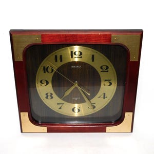 SEIKO vintage wooden 時計 ミッドセンチュリー モダン SEIKO vintage wooden 時計 ミッドセンチュリー モダン Seiko 13 Inch