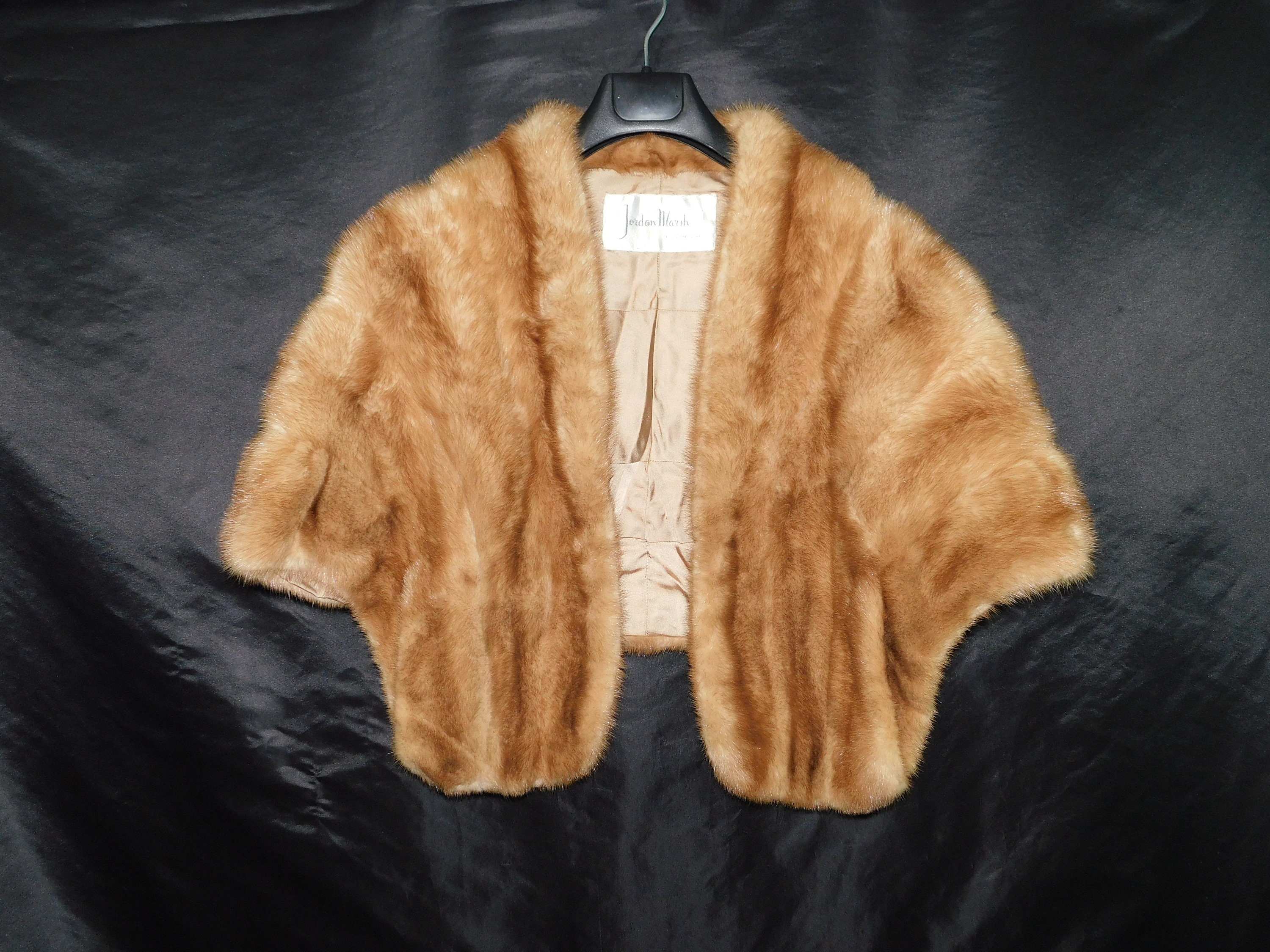 Vintage Jordan Marsh Light Brown Honey Mink Fur Stole Cape