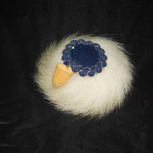 Vtg Alaska Native Eskimo Made Blue Velvet White Fur Pincushion With Moose Hide Thimble 5&quot; Dia