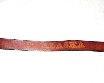 Vintage I Heart Love Alaska Brown Tooled Leather Belt Size 40 Grizzly Bear Mountain Alaskan Leathercraft