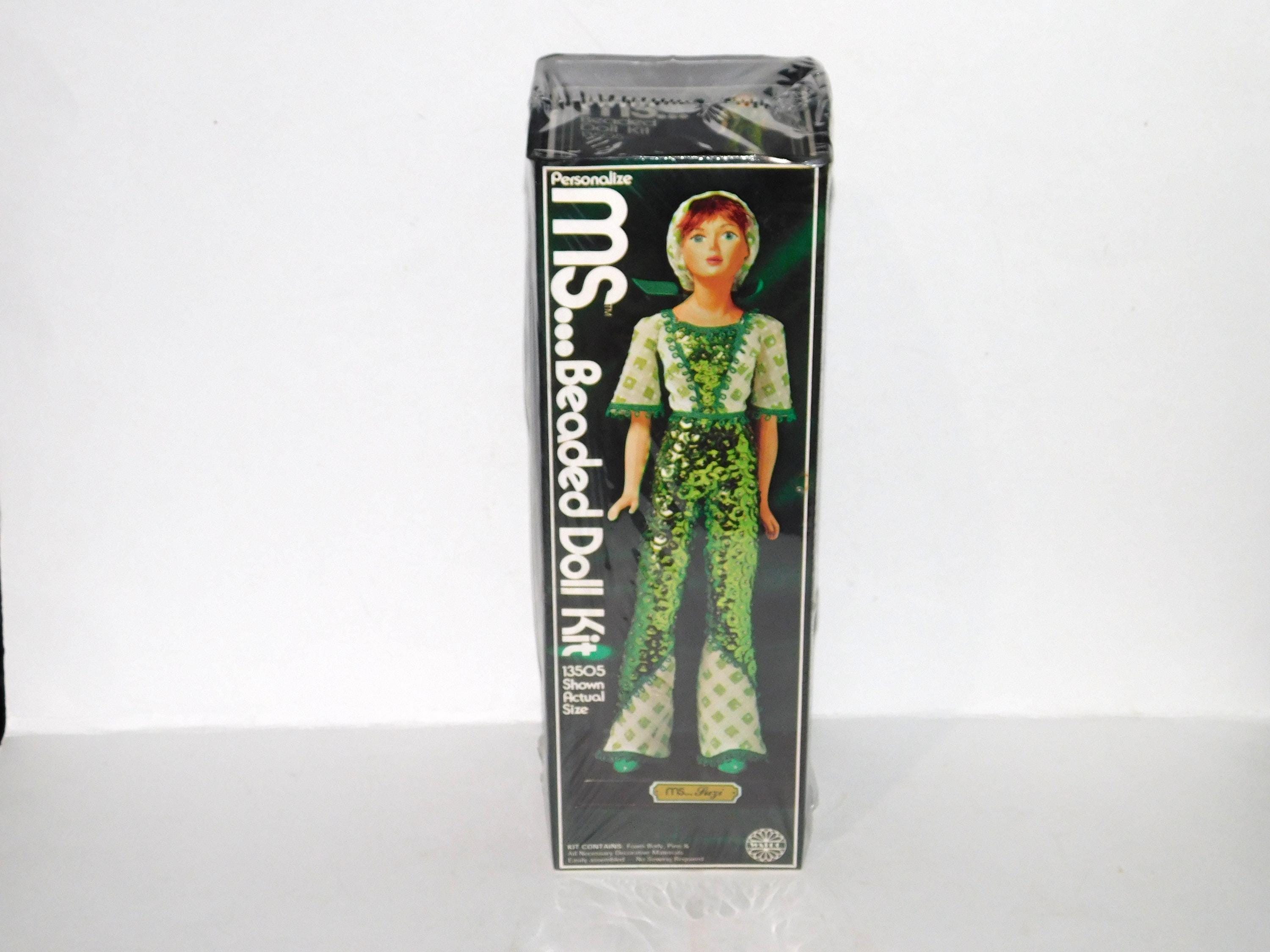 ヴィンテージ 1975 Ms Suzi ビーズ人形キット NIP Walco グリーン