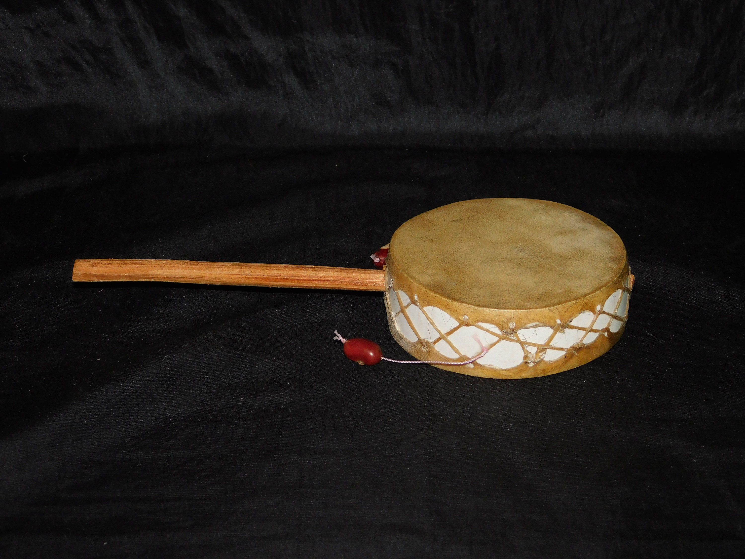Stick instrument with clearance a bamboo clapper