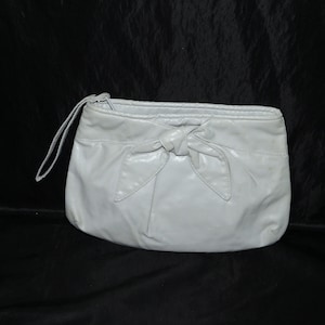 Vintage 80s Fashion Right Light Gray Clutch Purse Front Bow Wrist Strap Faux Leather