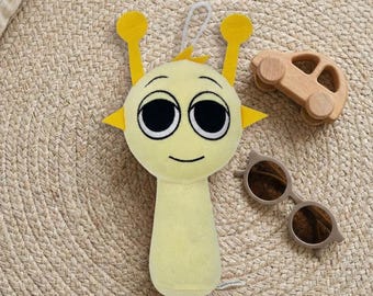 Yellow Sprunki Simon Plush Toy - Incredibox Inspired Stuffed Animal - 20cm Long Neck Soft Doll - Gamer Gift for Kids & Fans