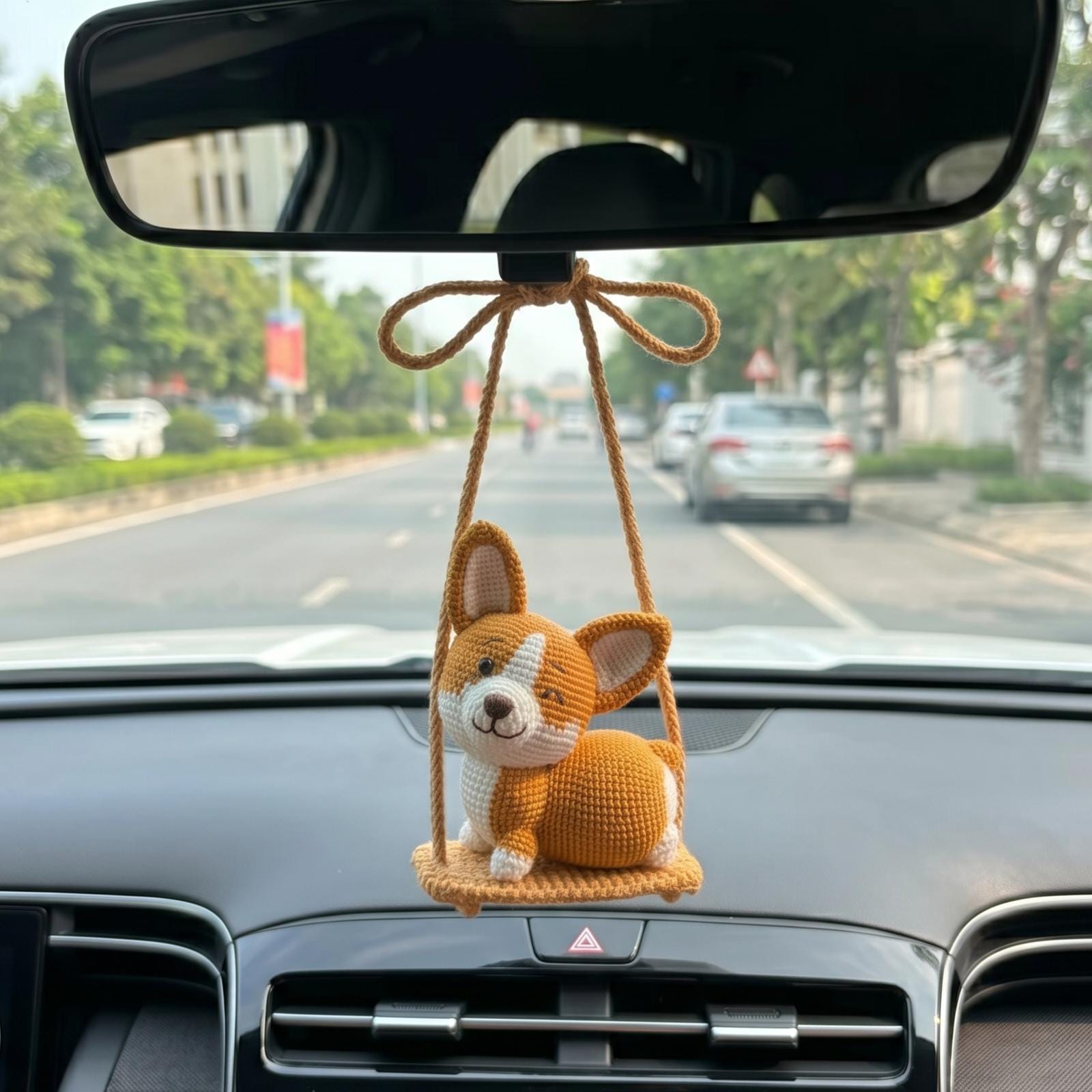 Swinging Corgi Car Charm Pattern