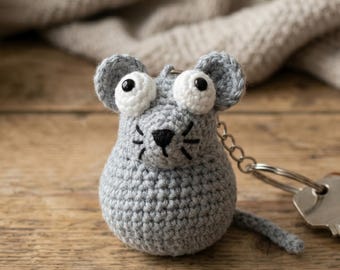 Crochet Mouse Pattern, No Sew Muzzle Amigurumi Mouse, Mouse Keychain Crochet Pattern PDF, Easy Crochet Pattern, Small Amigurumi Animal