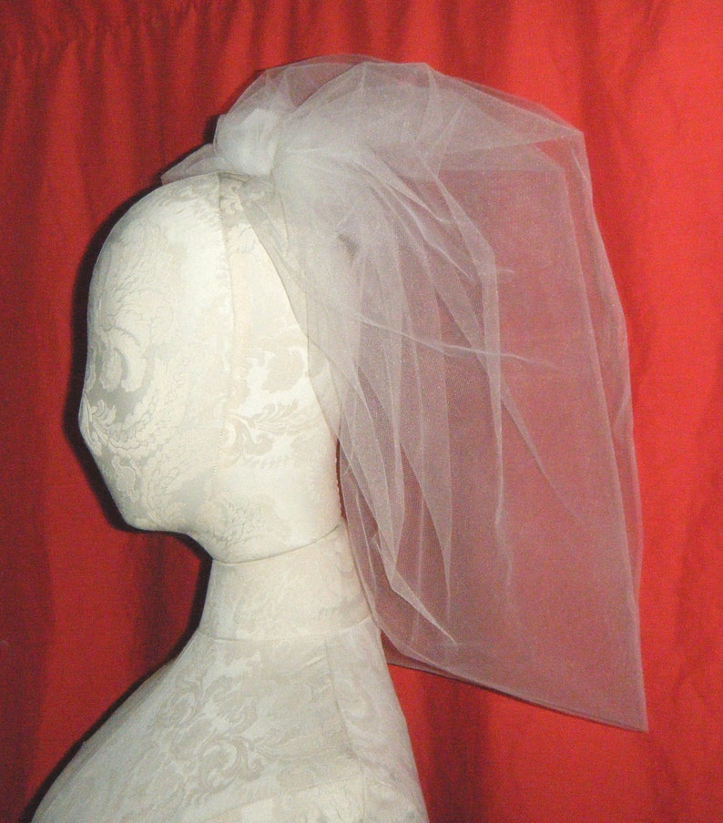 Veil BUBBLE, vintage inspired, Fun & Pretty, Ivory image 2