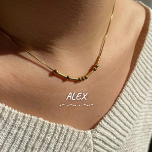 Morsekodhalsband – Anpassat halsband – Personliga smycken – Guld eller silver
