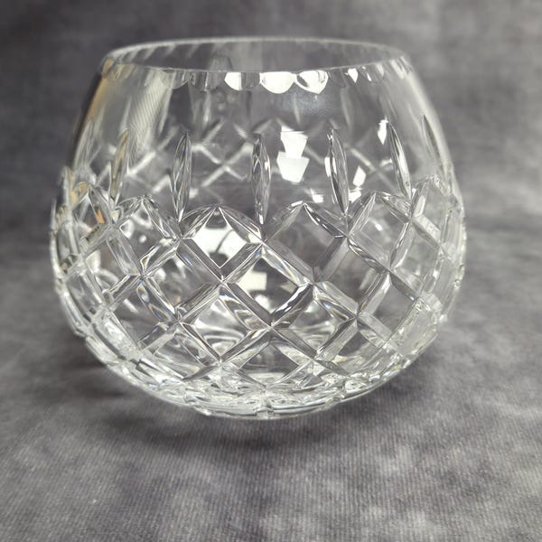 Vintage Cut Crystal Bowl | Small Glass Candy Dish | Diamond Pattern Trinket Bowl | Elegant Home Decor | Vanity Dish | Gift Idea