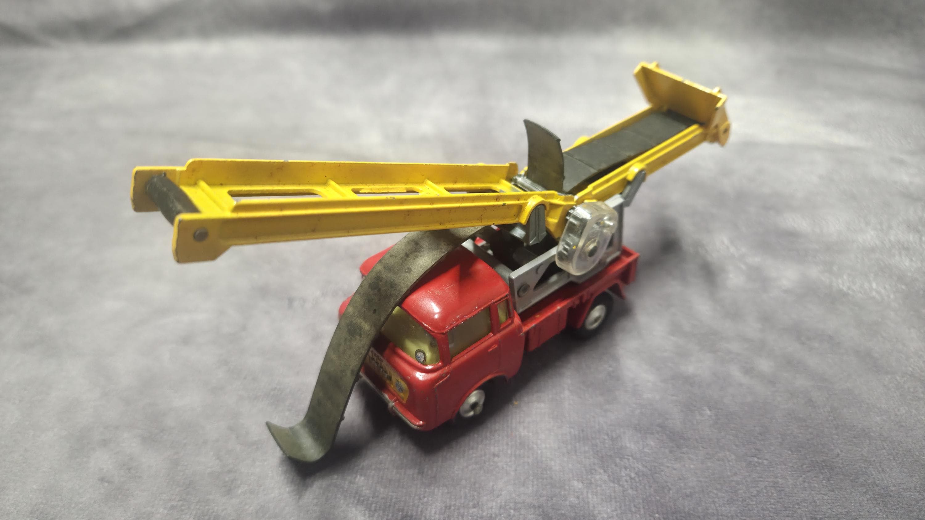 Corgi Bedford - Etsy
