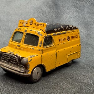 Corgi Bedford - Etsy