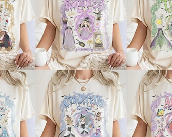 レトロなディズニープリンセスハロウィンシャツ、コケットプリンセス魔女Tシャツ、パーソナライズされたディズニーファミリー旅行、コンフォートカラーズスプーキーシーズンディズニーランド