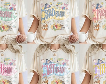 カスタムくまのプーさん新学期シャツ、コンフォートカラーズ学年名入りTシャツ、幼稚園・保育園初登校日の先生へのギフト2026シャツ