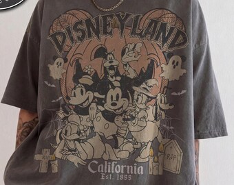 ヴィンテージ ディズニーランド ハロウィン 2026 シャツ、コンフォートカラーズ ミッキーフレンズ スプーキーパンプキン Tシャツ、ディズニー ハロウィン パーティー ファミリー旅行 ギフト シャツ Tシャツ