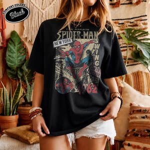 Camiseta vintage de Spider-Man de 1962, Comfort Colors, estilo retro neoyorquino Swing Action Blue Jean