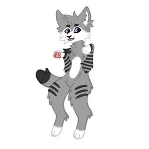 Puede incluir: Ilustración de dibujos animados de una criatura antropomórfica gris y blanca con rasgos felinos. La criatura tiene pelaje gris con rayas negras en las piernas y los brazos. Tiene ojos morados, una lengua rosa y una cola negra y blanca.