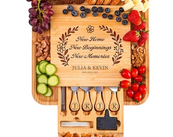 Pesonalized Housewarming Charcuterie Board, Custom Name Wooden Board, New Home Gift Idea, Closing Gift