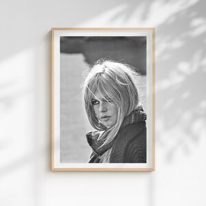 Puede incluir: Un letrero de madera r&uacute;stica con el texto "Welcome to our home" en letras blancas. El letrero presenta un acabado envejecido y un dise&ntilde;o simple y acogedor, perfecto para la decoraci&oacute;n de la entrada.