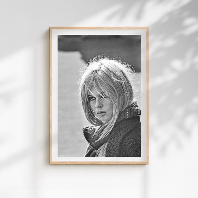 Puede incluir: Un letrero de madera r&uacute;stica con el texto "Welcome to our home" en letras blancas. El letrero presenta un acabado envejecido y un dise&ntilde;o simple y acogedor, perfecto para la decoraci&oacute;n de la entrada.