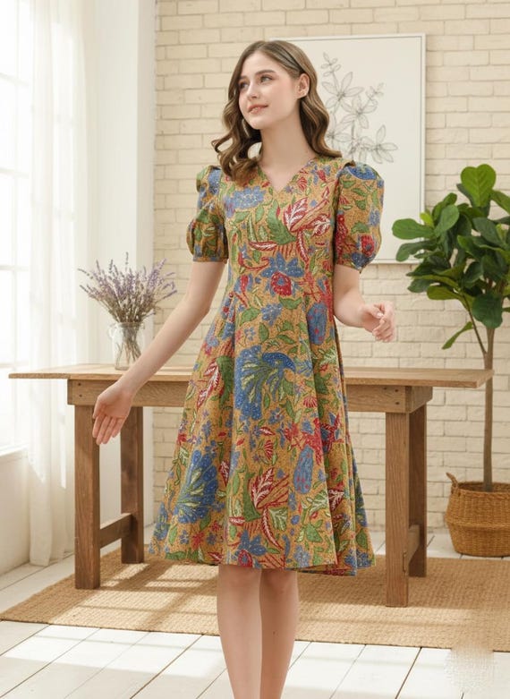 ganni cotton and silk midi dress Poplin V-Neck – Shop at the Mix Color:Green Flower short and puffed sleeves attending a wedding Skin Friendly And Highly