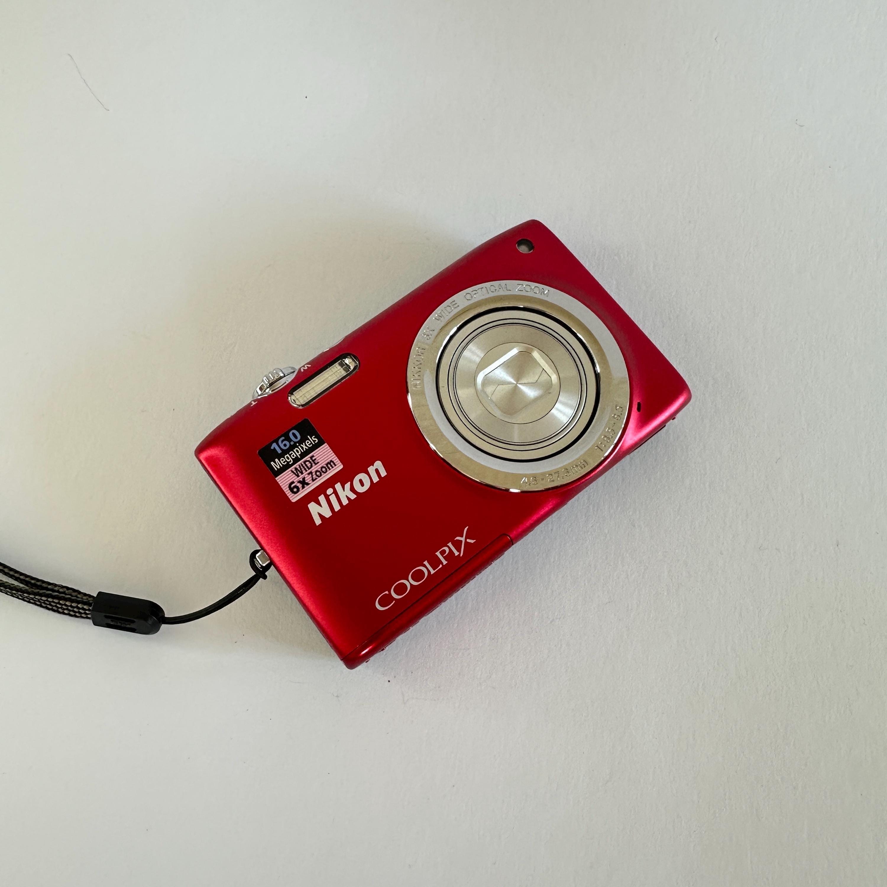 Buy Nikon COOLPIX S2700 — Compact 16.1 MP Vintage Camera, 5× Zoom