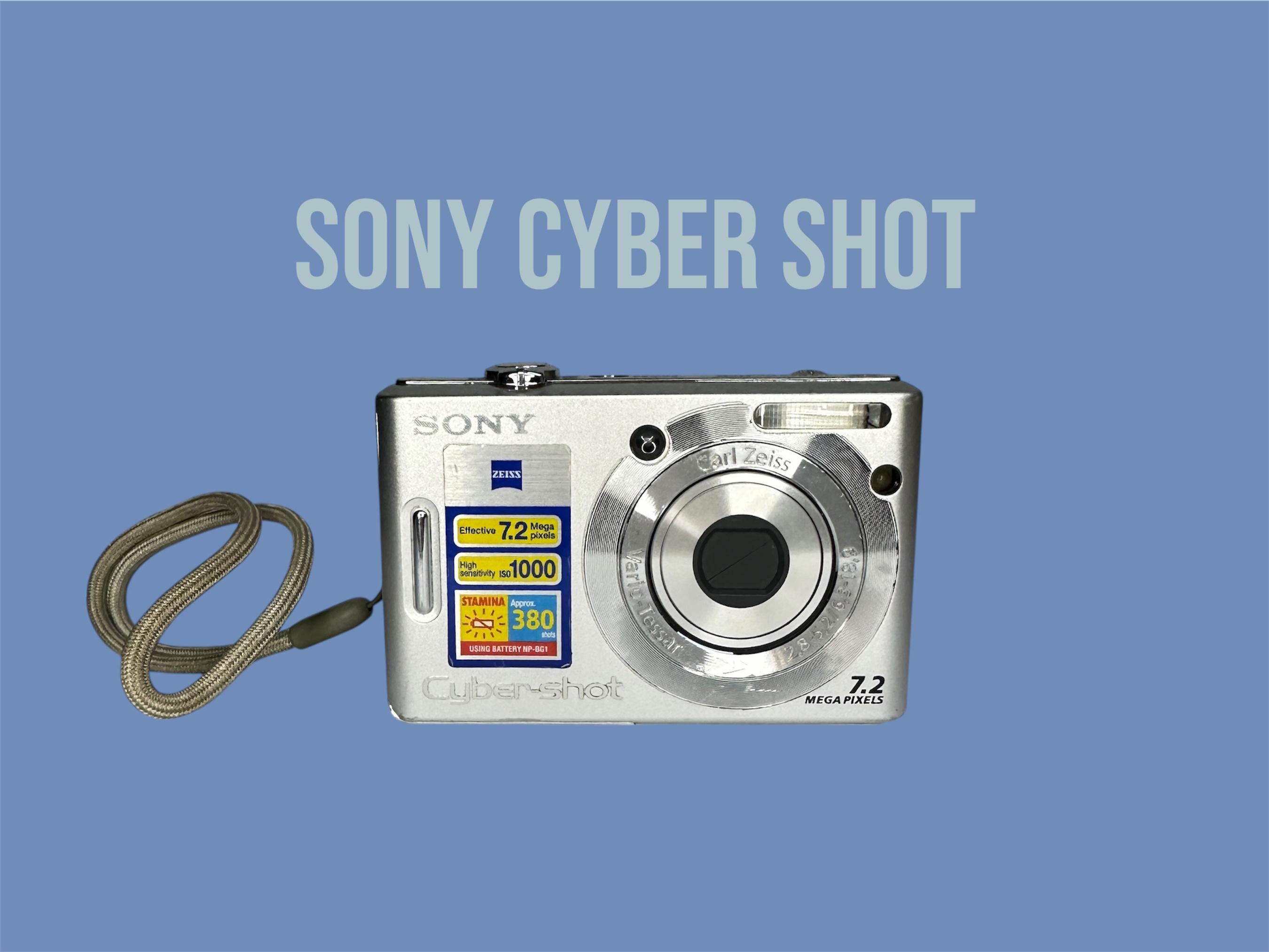 Sony Cyber-shot DSC-W35 Vintage Digital Camera 7.2MP 3× Zoom