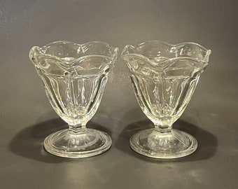 2 Vintage Glass Ice Cream Malt Shop Sundae Glass Footed Tulip Dessert Glasses