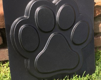 Memorial Dog Paw Print Stepping Stone ABS Plastic Mold for Concrete, Cement or Plaster