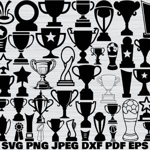 以下が含まれることがあります： さまざまな形とサイズの黒いトロフィーのシルエットのコレクション。星、サッカーボール、リボンのデザインが含まれています。画像の下部には「SVG PNG JPEG DXF PDF EPS」というテキストが含まれています。