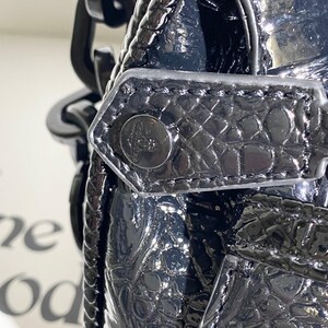 Hansi Handcrafted Saturn Mini Bag, a vintage British-style handbag image 8