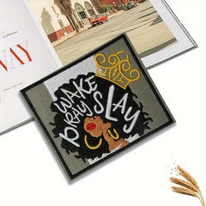 Parche bordado "Wake Pray Slay", aplique termoadhesivo de motivación cristiana